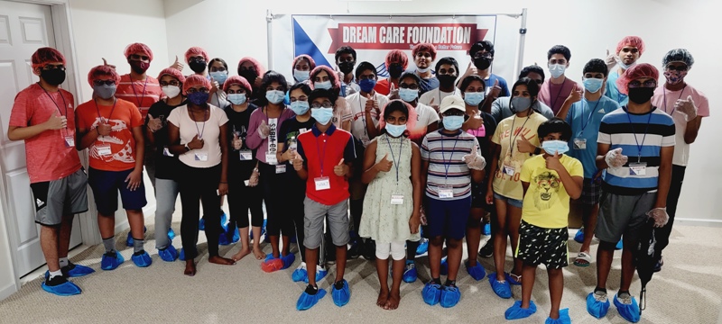 Dream Care Foundation Meal Pack Event Group Photo